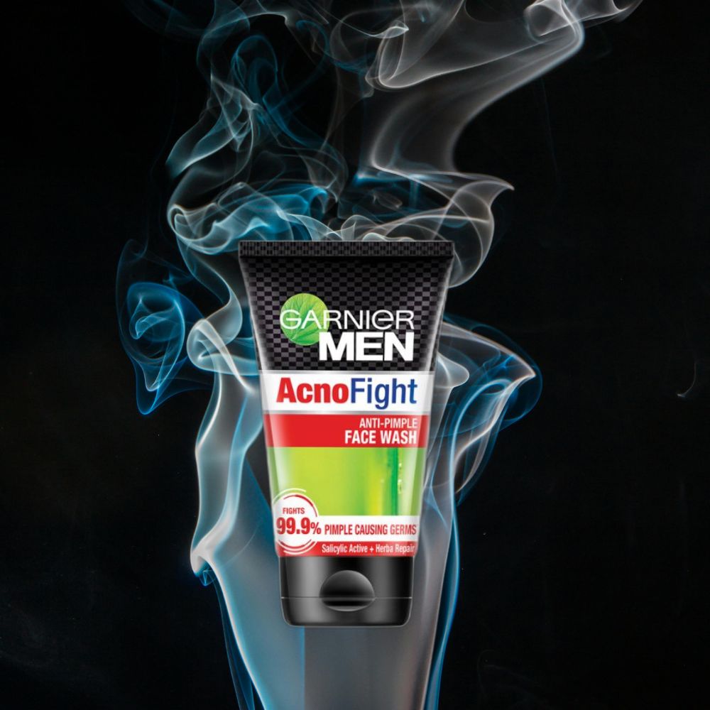 Garnier Men Acno Fight Anti-Acne Scrub In Foam 100ml (BD)