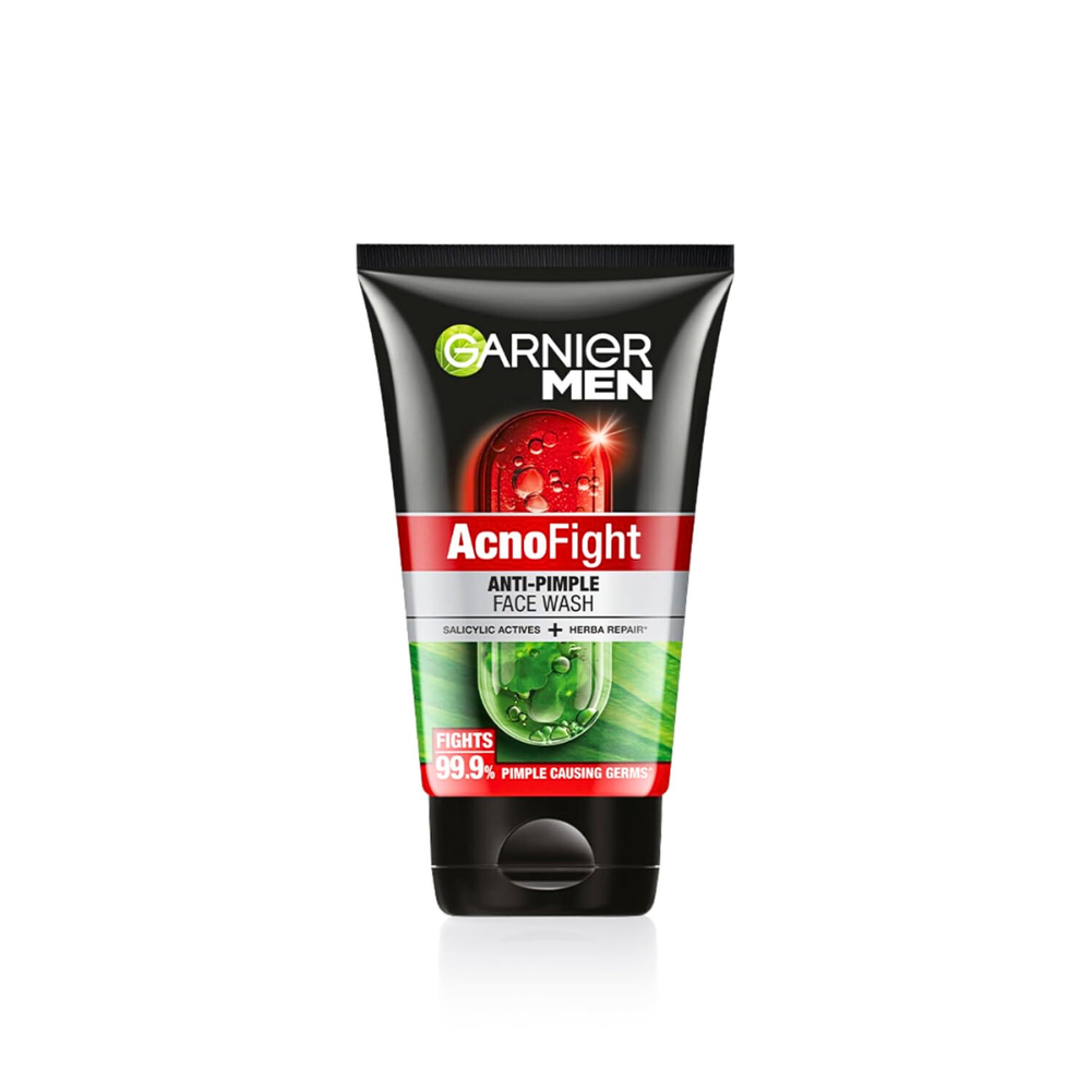 Garnier Men Acno Fight Anti-Acne Scrub in Foam for deep cleansing