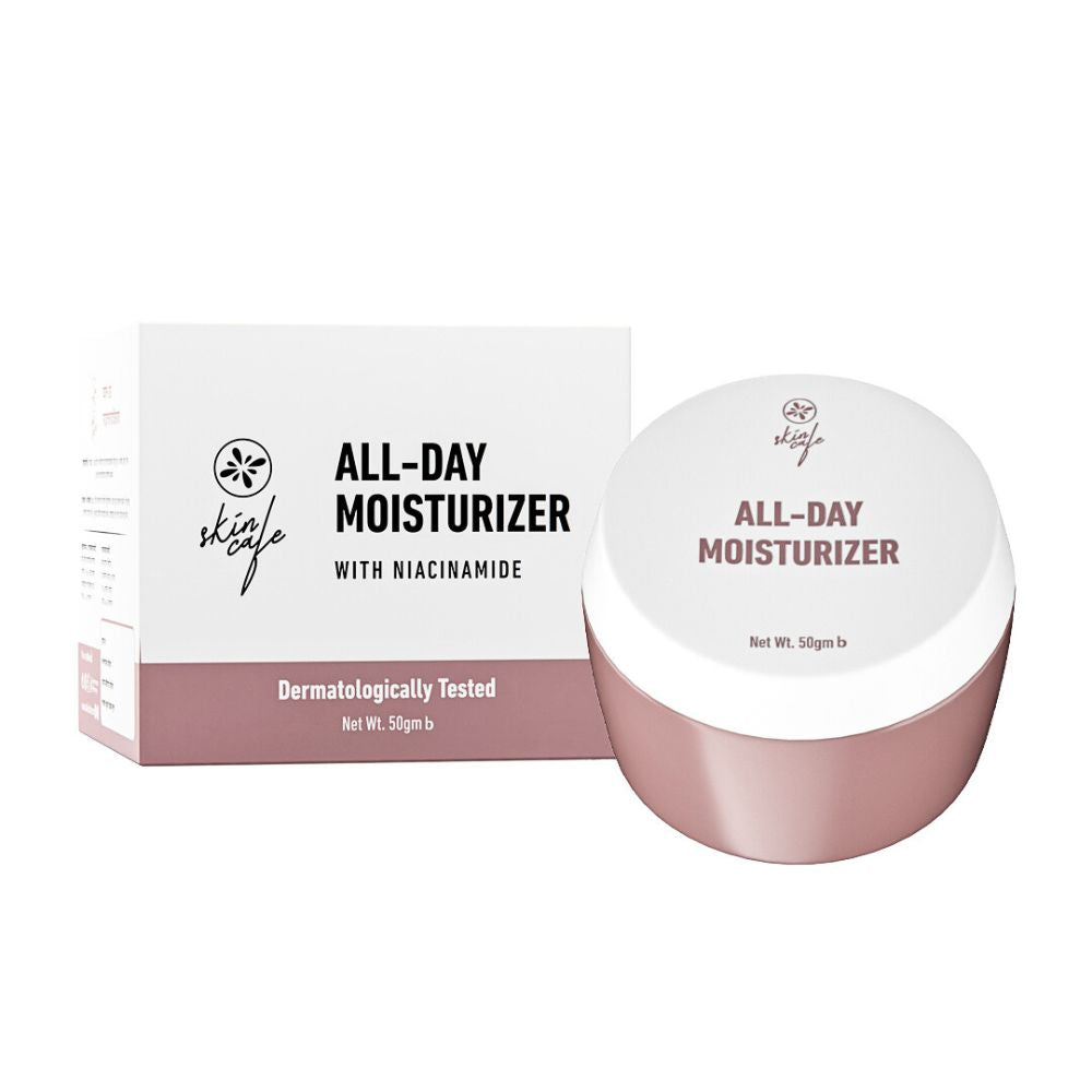 Close-up texture of Skin Cafe All Day Moisturizer With Niacinamide – smooth hydrating cream.